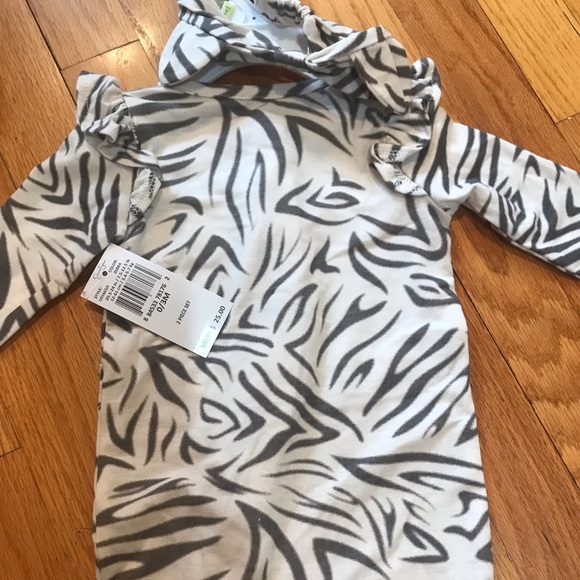 NWT Grey Animal Jessica Simpson Boho Romper 0-3M - Picture 4 of 4